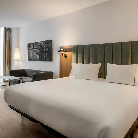 Ac Hotel La Finca By Marriott Pozuelo de Alarcon Exterior photo