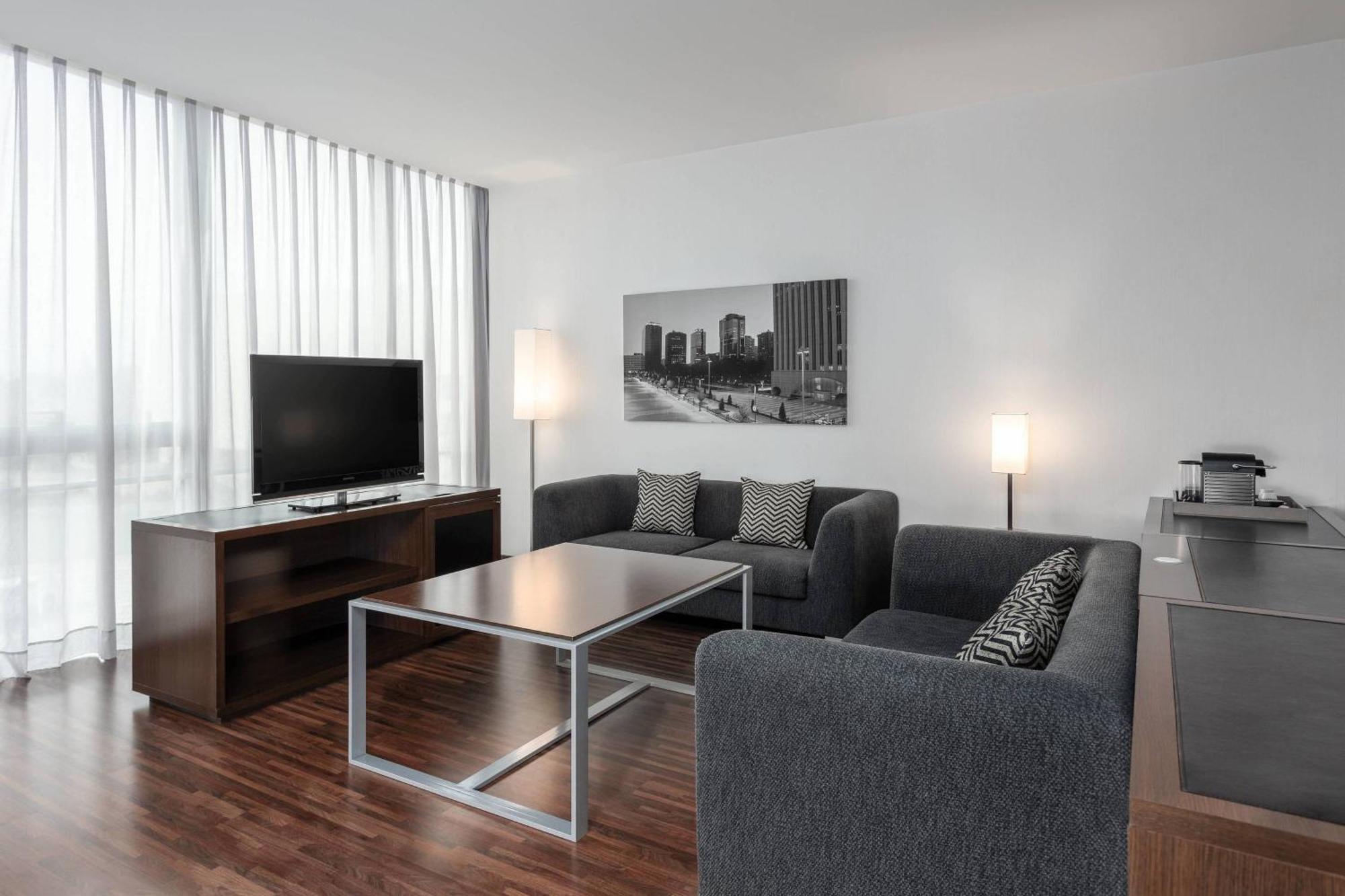 Ac La By Marriott 4*