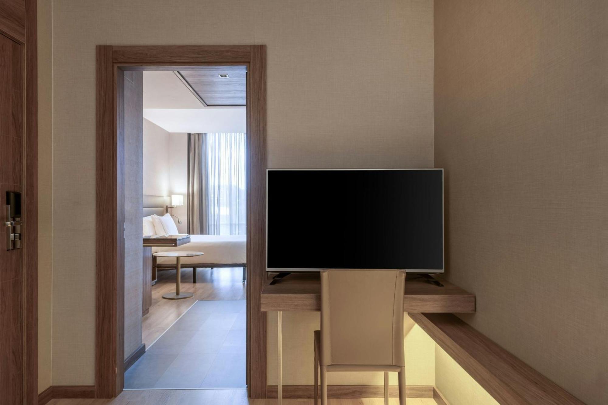 Hotel Ac La By Marriott 4*