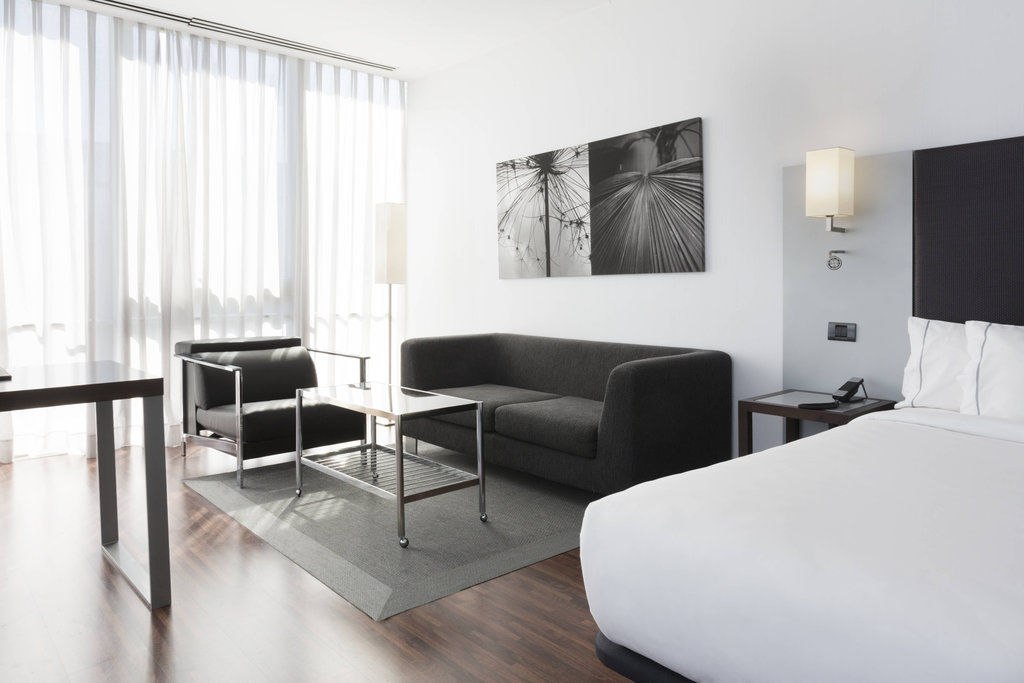 Ac La By Marriott Hotel